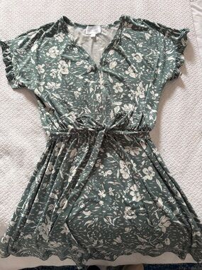 French Grey Sage Green and Cream Floral Top
